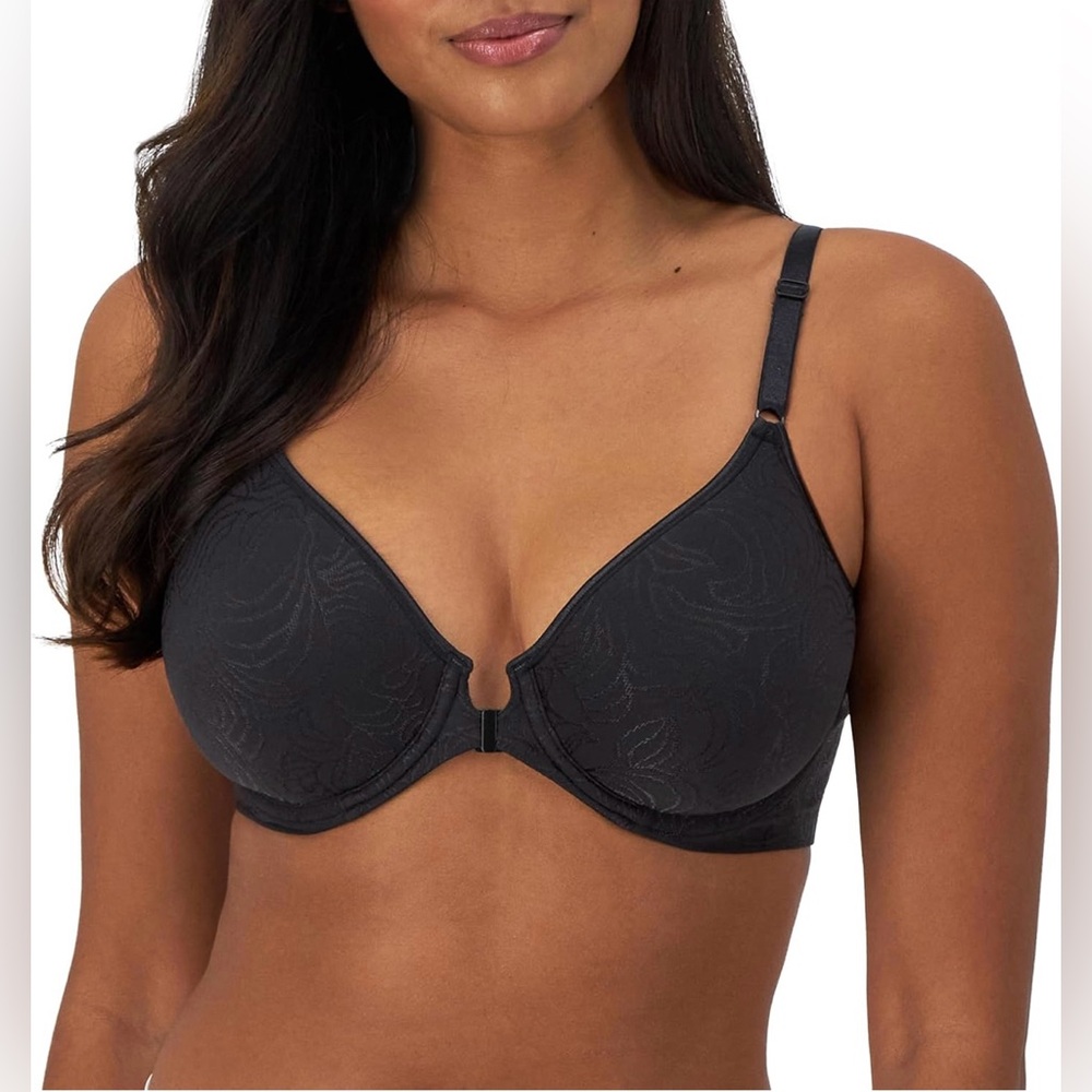 Bali Comfort Revolution Front Closure Bra - NWT - Size 38B - Black